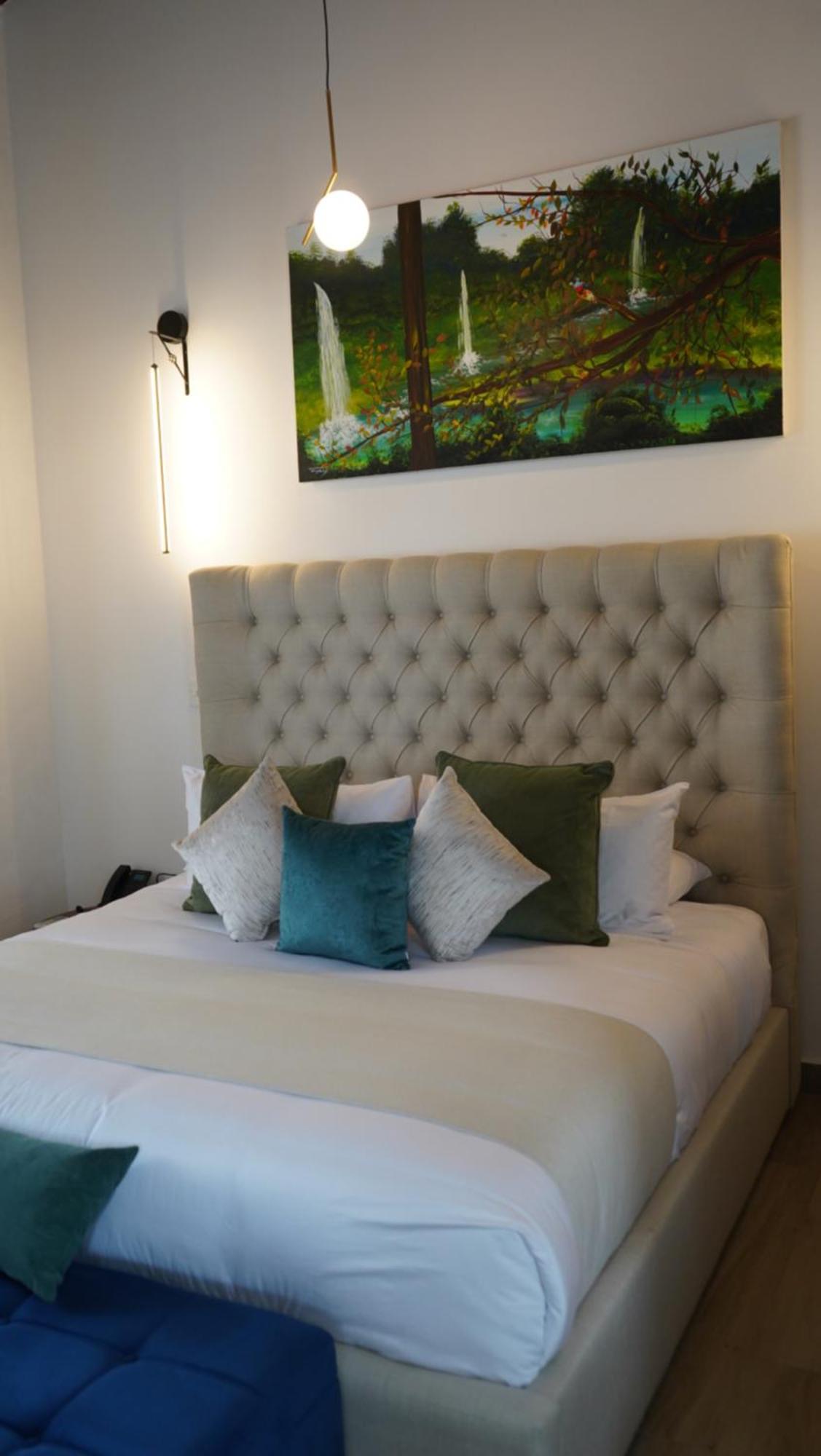 Hotel Boutique Mitad Del Mundo Quito Exterior photo