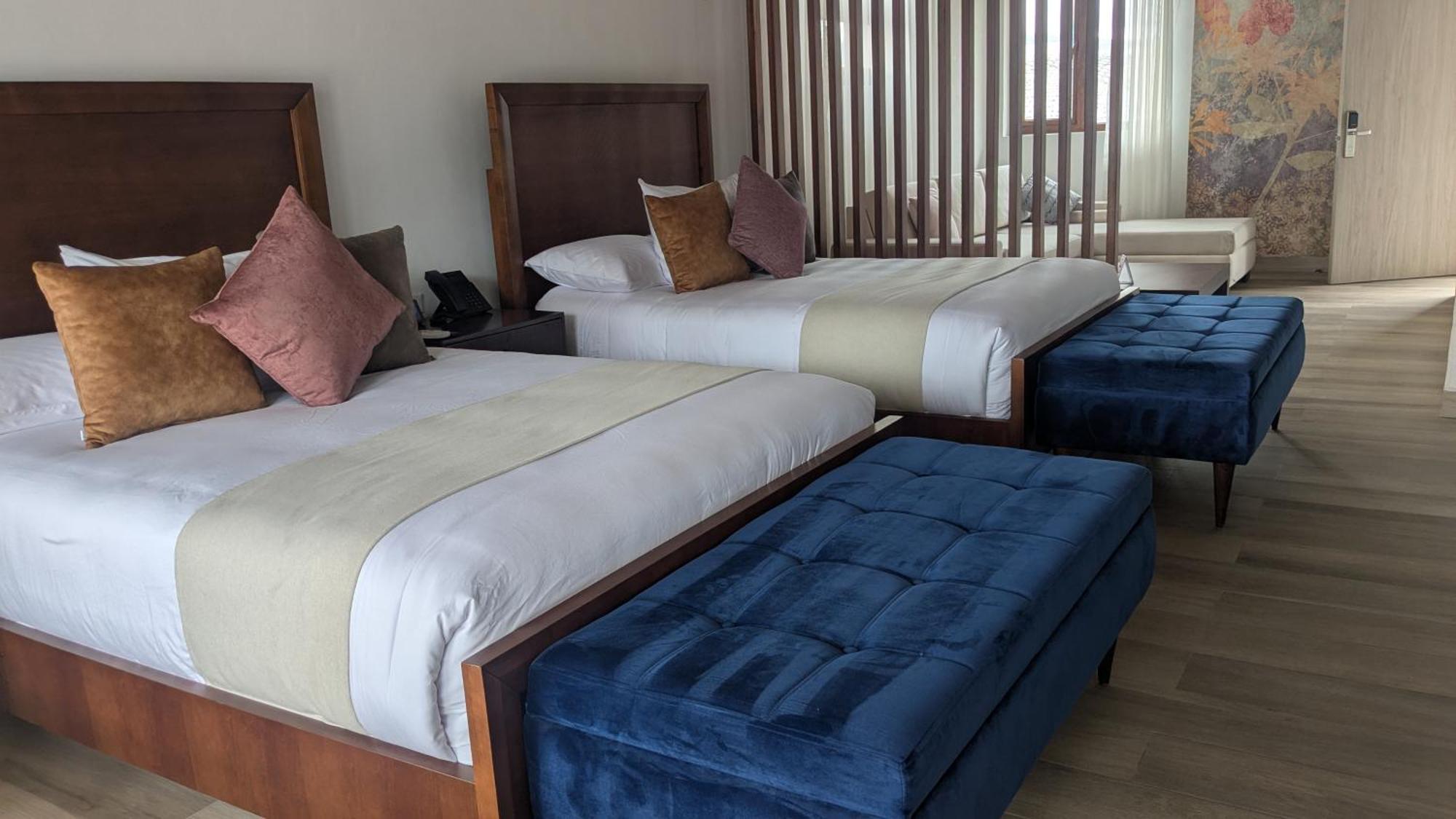 Hotel Boutique Mitad Del Mundo Quito Exterior photo